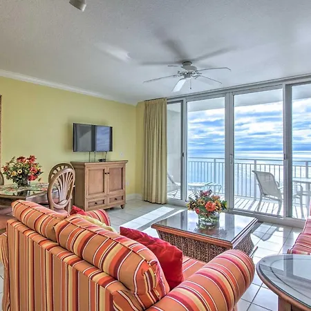 Beachfront Condo With Emerald Beach Resort Amenities